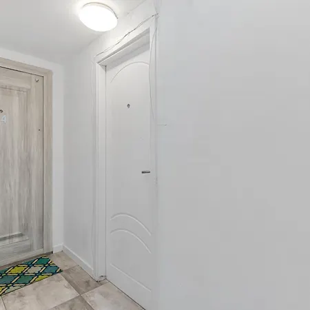 Апартаменты Central Town Cosy *