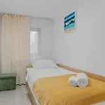 Central Town Cosy Apartman *