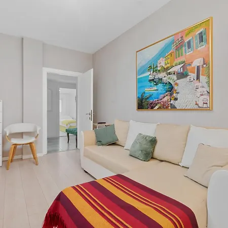 Central Town Cosy * 부쿠레슈티